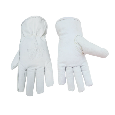 The Cattlewoman | NTOF-0917